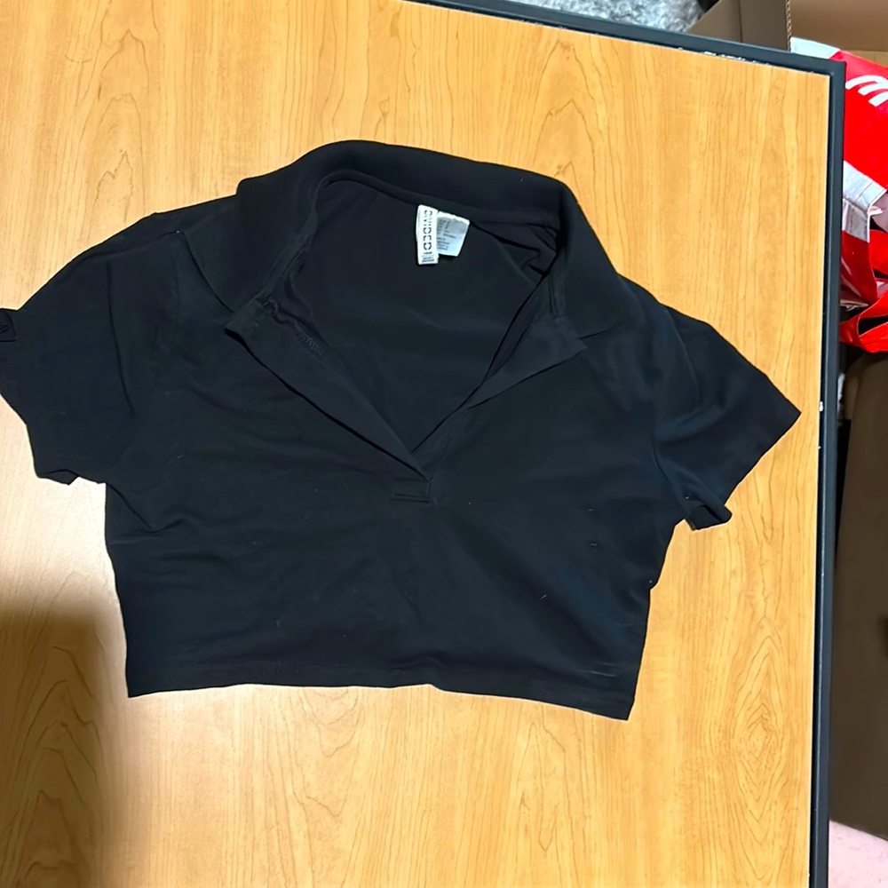 Collared Crop Top